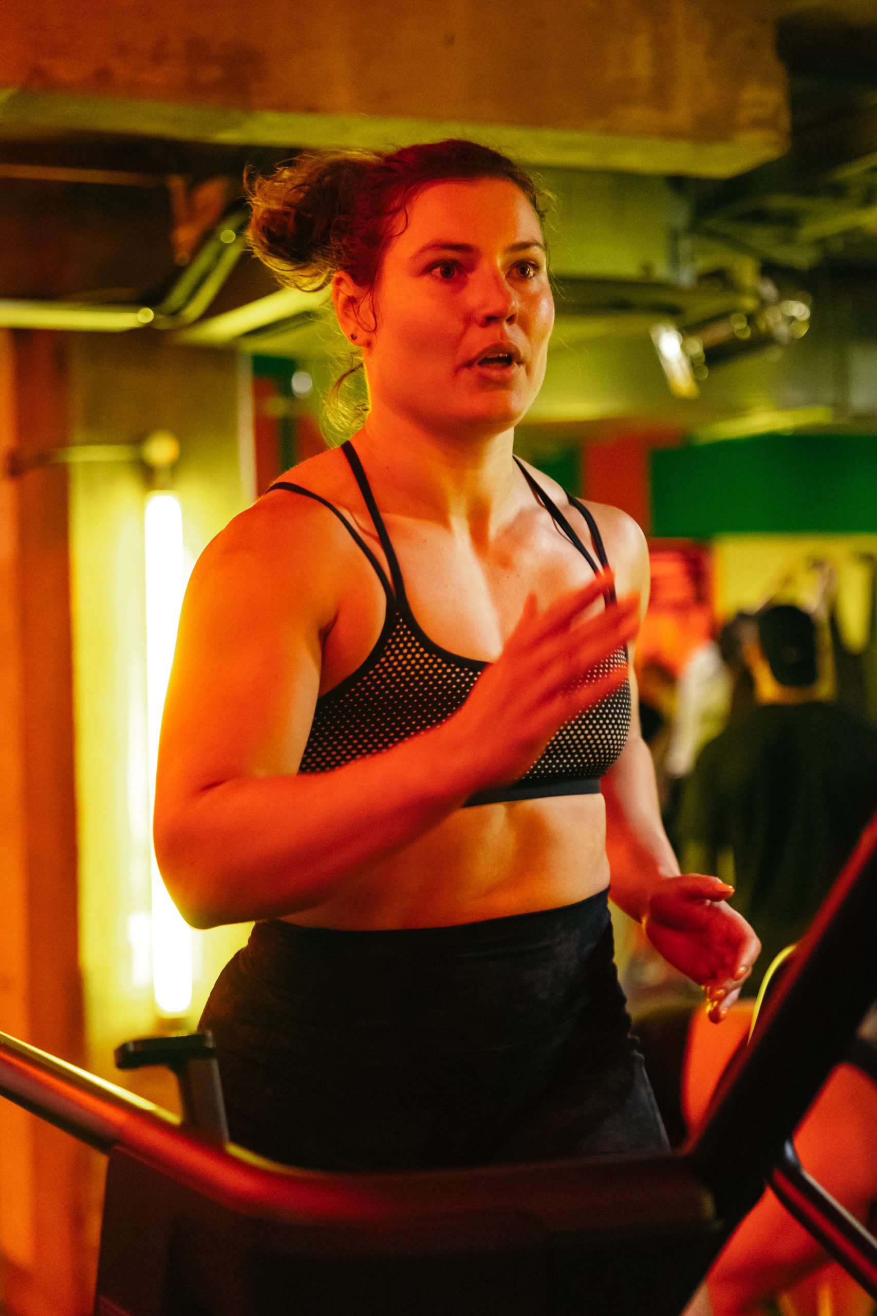 Hyrox Gymbox - member running