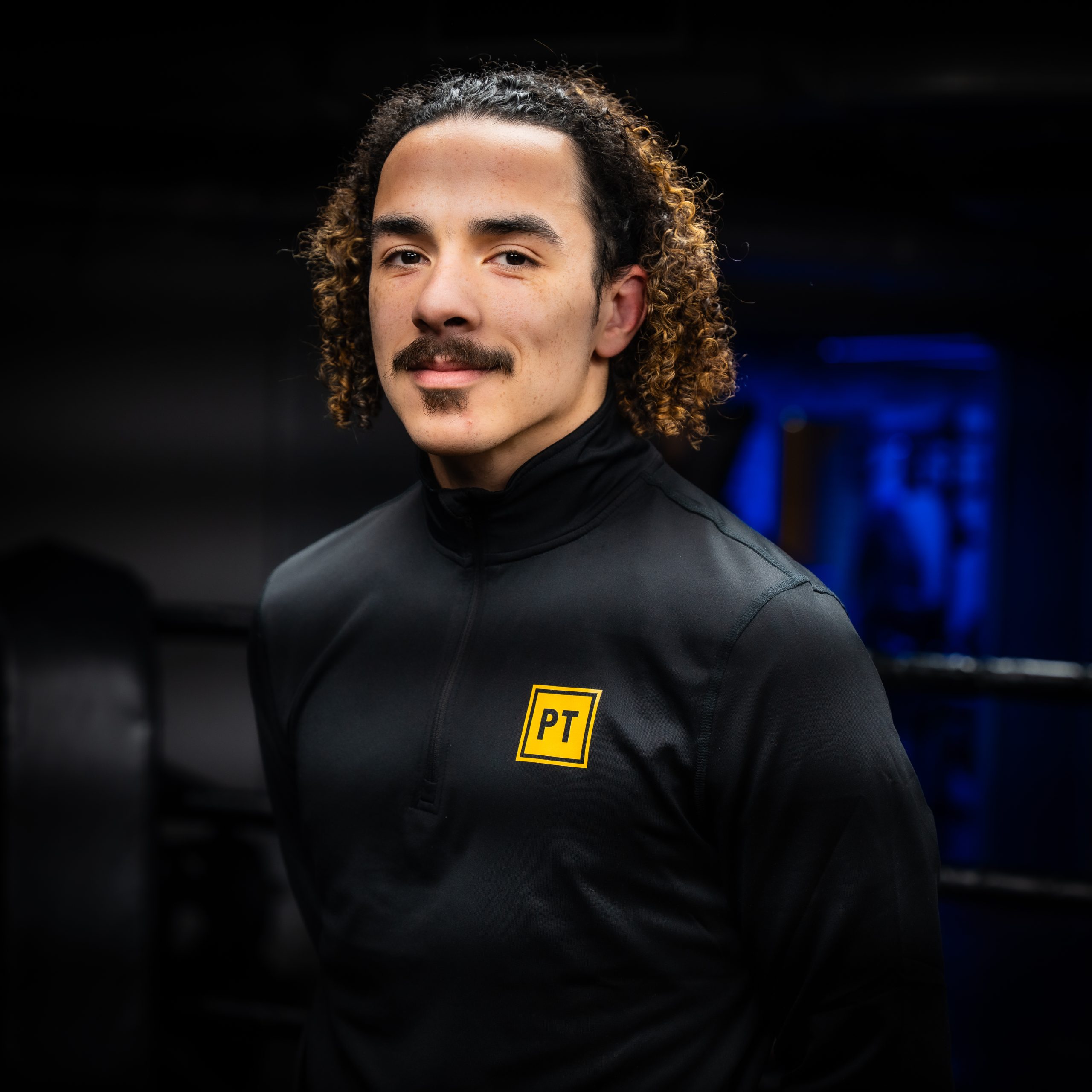 Known as Eagle Flys, Cyrus is a Muay Thai specialist and strength coach with over 10 years of martial arts and fight experience. 