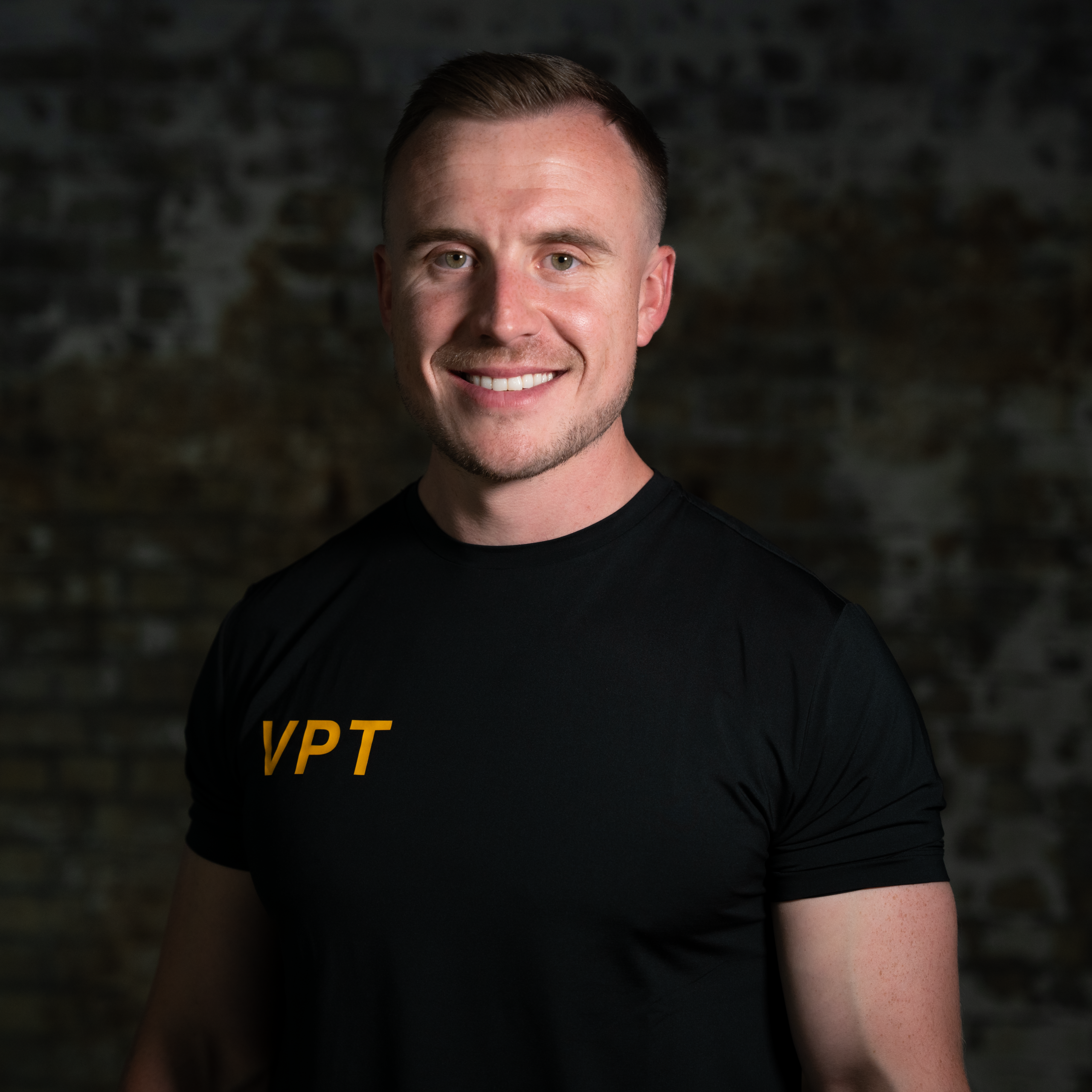 I deliver life changing results for people looking to get stronger, leaner and live a healthier lifestyle