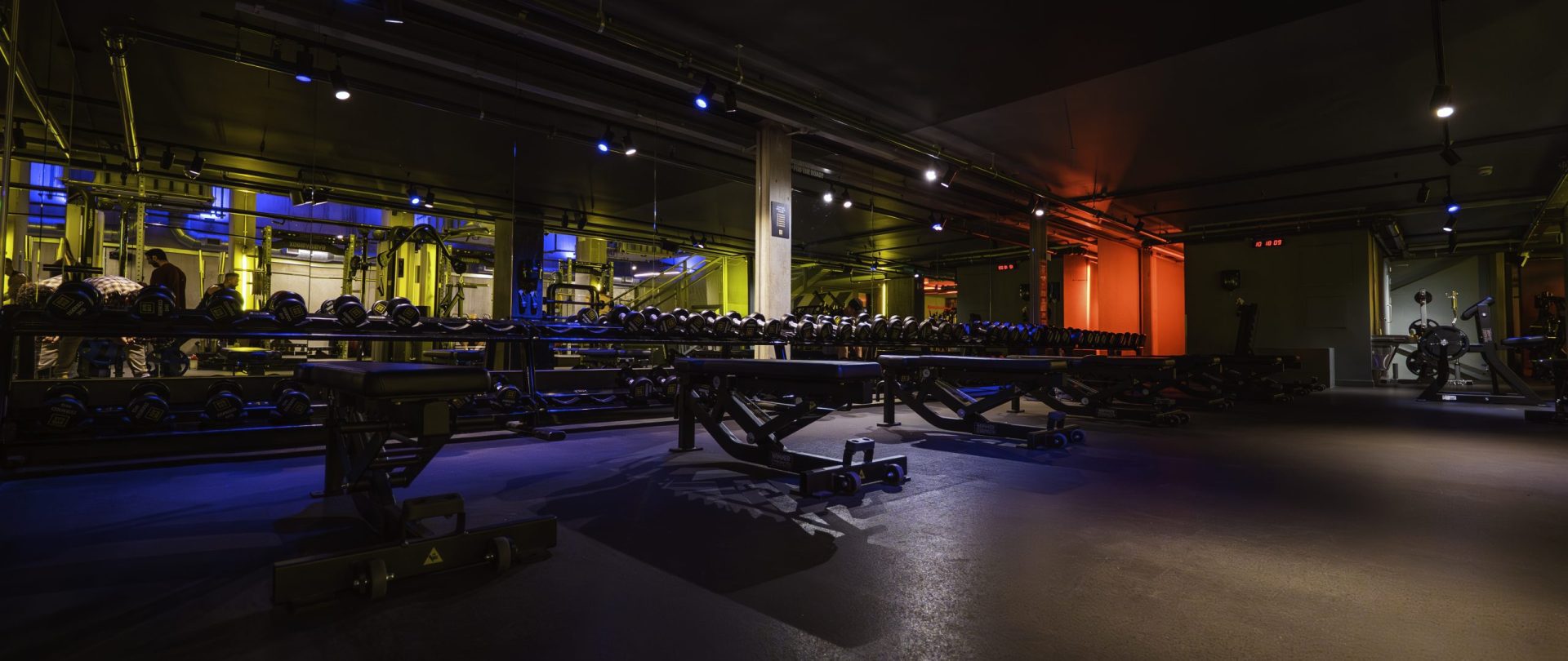 Gymbox Ealing free weights area