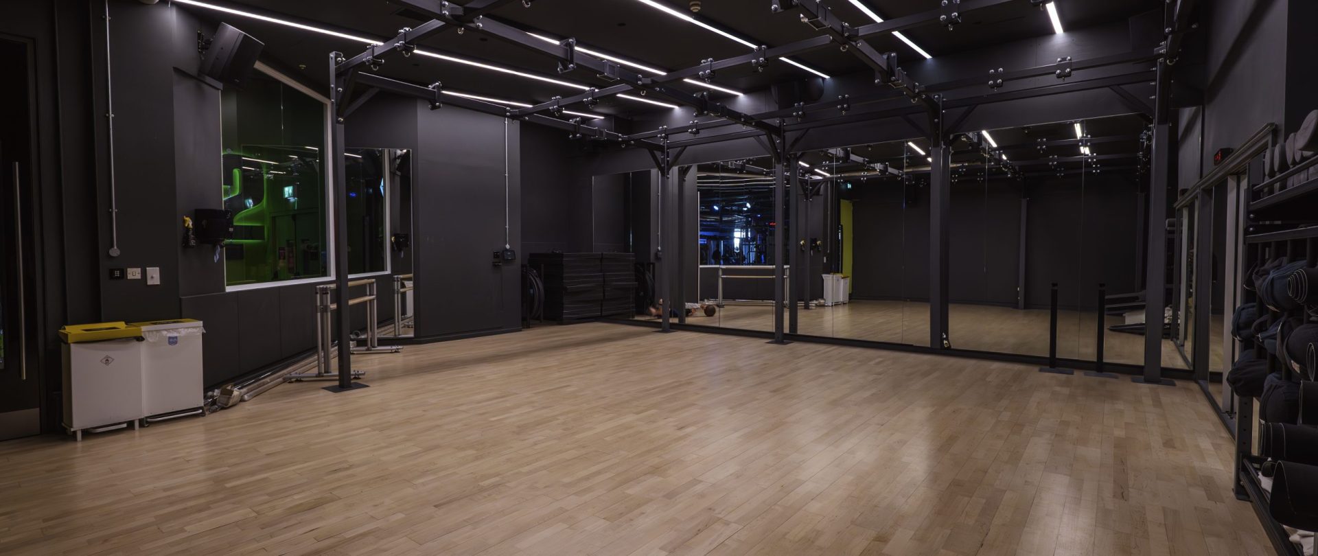 westfield shepherds bush aerial studio