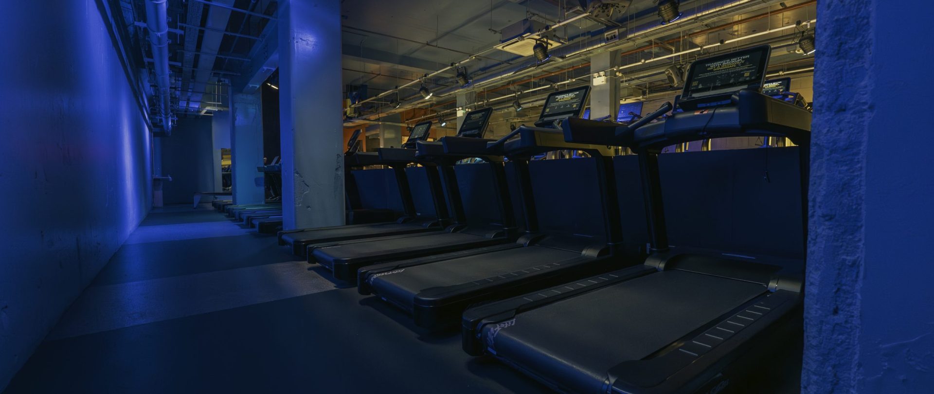 Gymbox Bank cardio, and hyrox classes